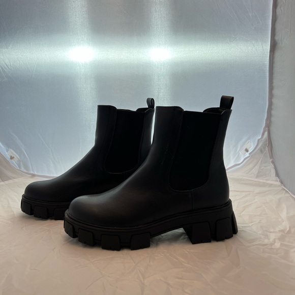Steve Madden black boots size 40 - Picture 3 of 5